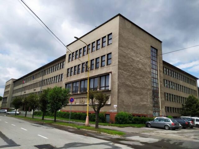 Modernizujú školu umeleckého priemyslu
