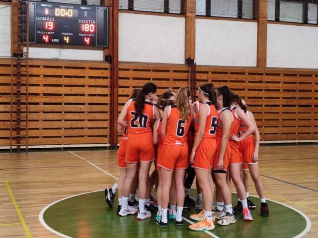 Rekordné cifry pod deravými košmi