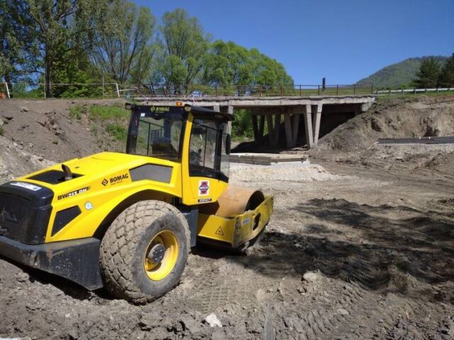 Dopravu na moste za Ružomberkom presmerujú na provizórne premostenie