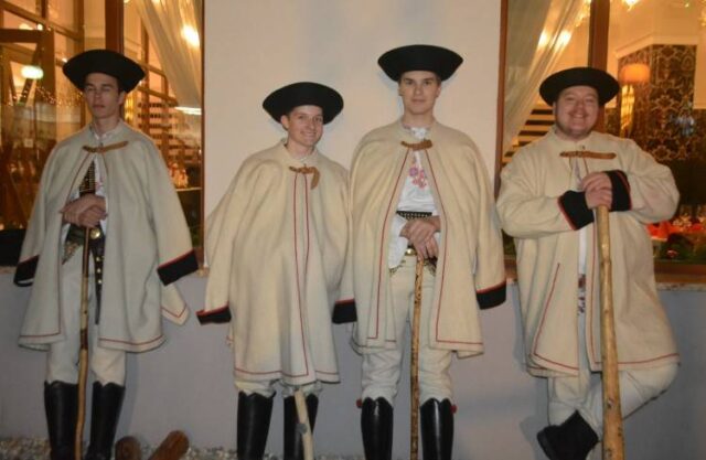 Charitatívna kapustnica a punč