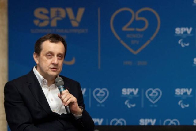 Dôležitým pilierom športu je súkromný sektor a rodičia