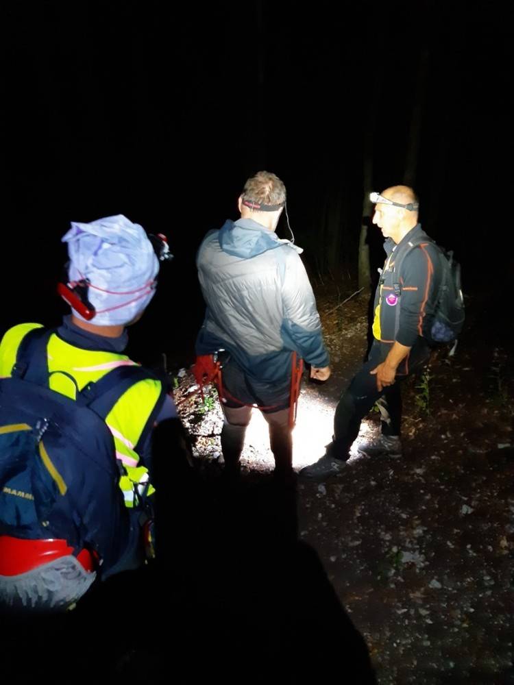 Dvojicu zablúdených turistov hľadali nad Ružomberkom horskí záchranári
