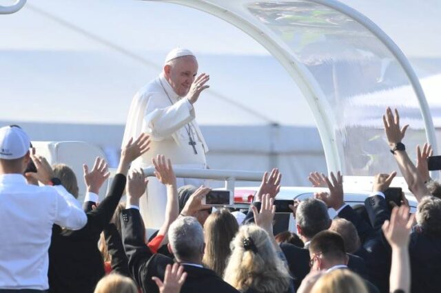 Za Svätým Otcom Františkom putovali aj Ružomberčania