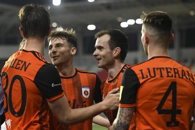Ružomberskí futbalisti vyhrali v Trenčíne 3:0