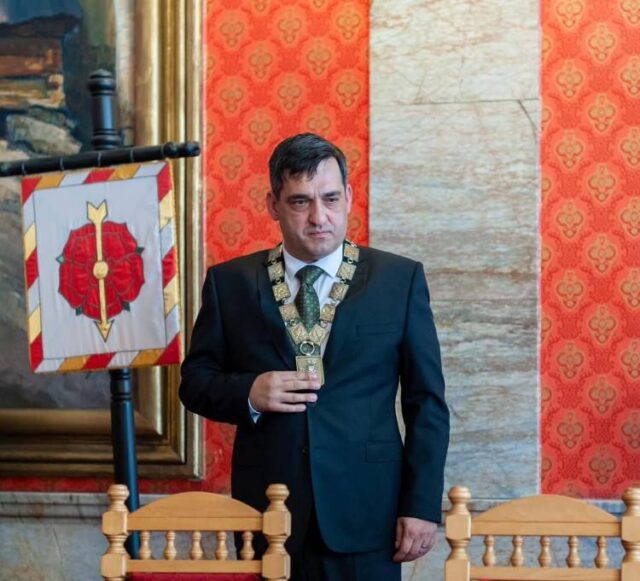 Novozvolený primátor Ružomberka Ľ. Kubáň sa ujal funkcie