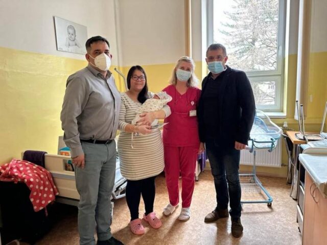 Prvým bábätkom roku 2023 je Jurko