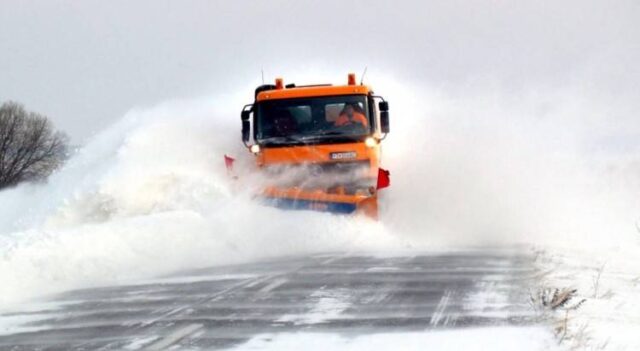 Po výdatnom snežení prichádza silný vietor a mráz