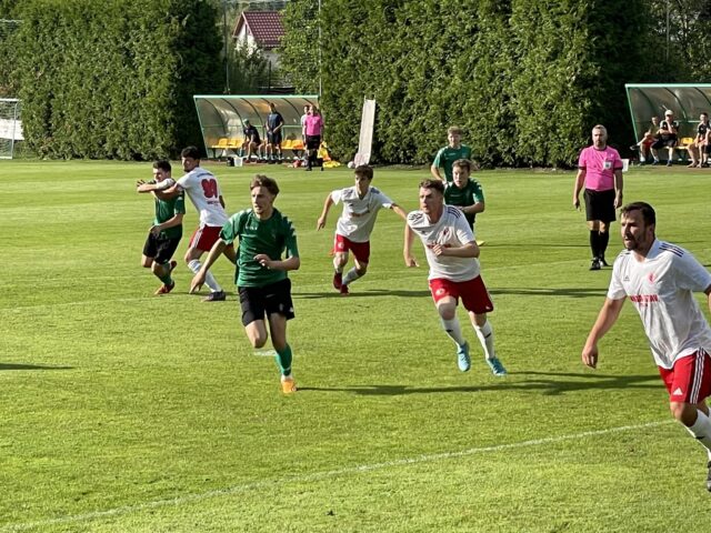 Pokračovali regionálne futbalové súťaže
