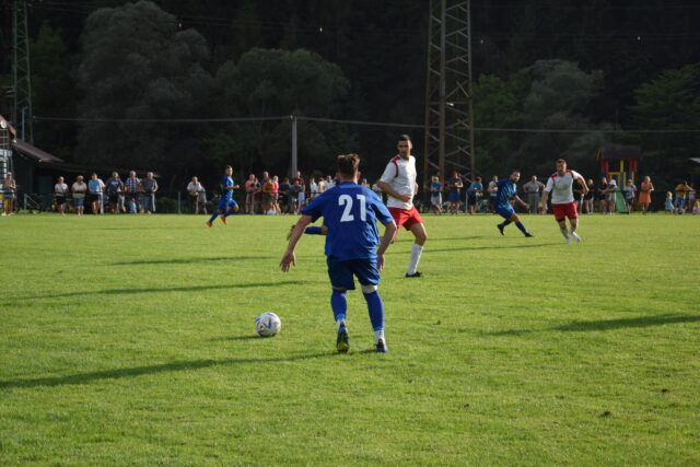 Regionálne futbalové súťaže pokračovali 3. kolom a úvodné bolo na programe v IX. lige