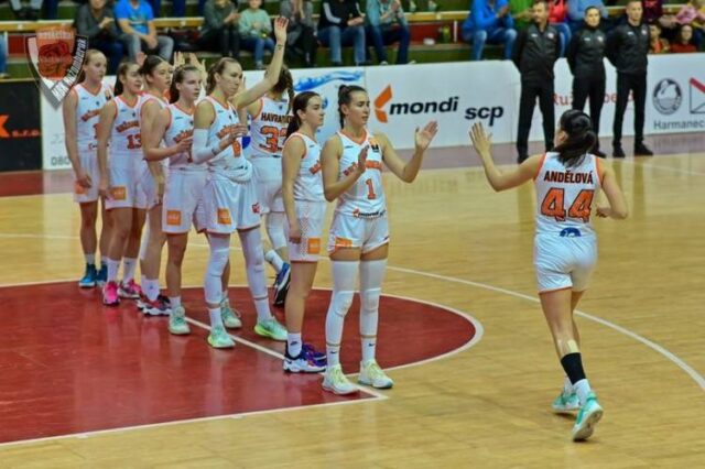 Do Popradu basketbalová Ruža vycestuje až v januári