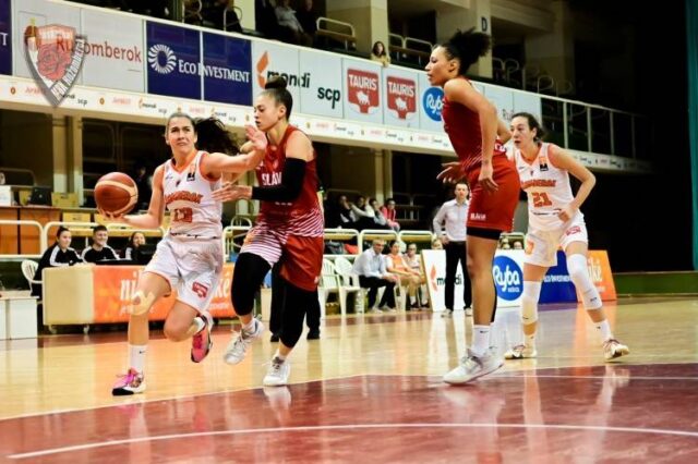 Veľká sobotňajšia podkošová vábnička