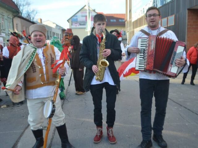 Fašiang vyvrcholil pochôdzkou po meste