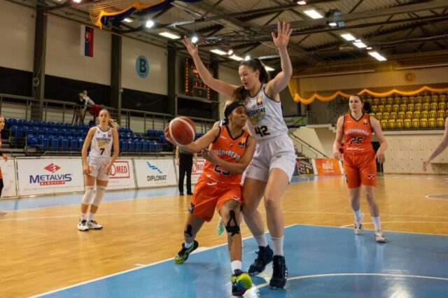 Obhajca titulu bez jediného zaváhania otvorí nadstavbový koláč