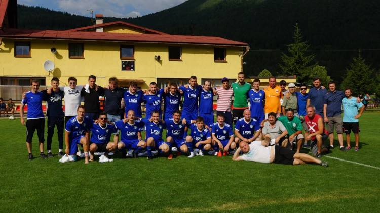 Futbalisti Černovej postup chceli prikrášliť aj primátom v siedmej lige