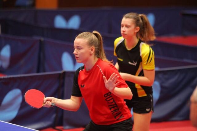 Kov spoza zelených stolov