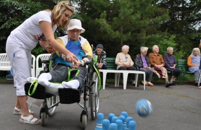 Mesto získalo pol milióna eur pre opatrovateľky