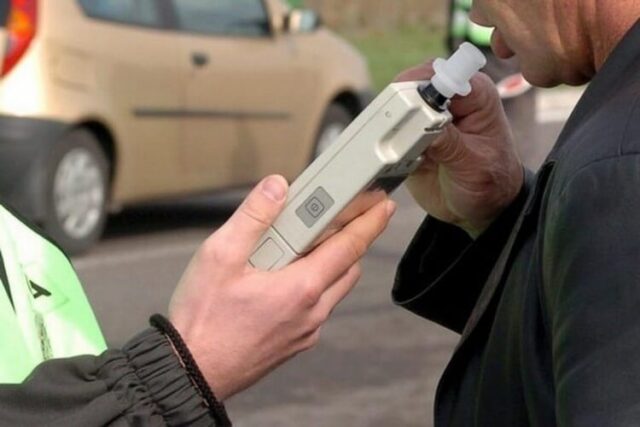 Policajti chytili 45 podgurážených vodičov, 5 z nich spôsobilo nehodu