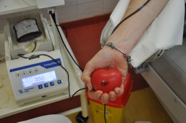 V jednom litri ľudskej krvi je päť biliónov červených krviniek