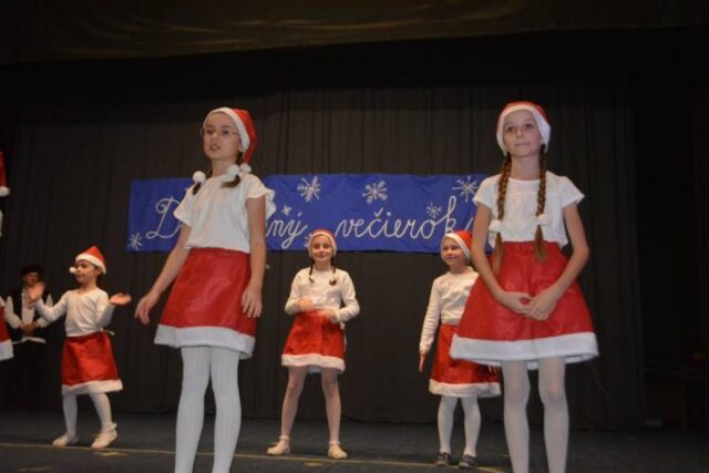 Dobročinný adventný večierok