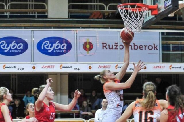 Ružomberok sfúkol Bratislavčanky 97:34