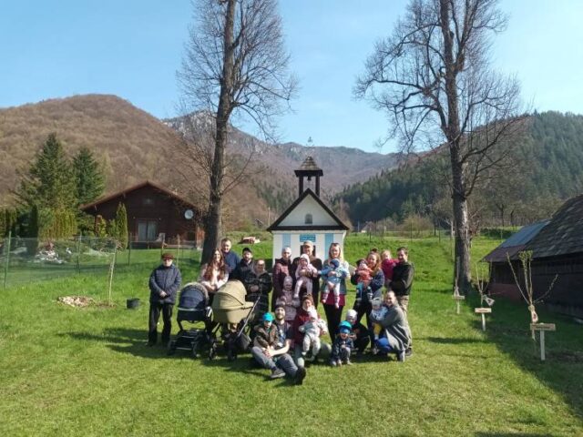 Novonarodené deti v Stankovanoch dostali vlastný stromček