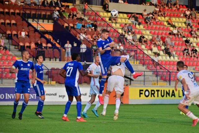 V 1. kole Fortuna ligy Ružomberok remizoval so Senicou 0:0