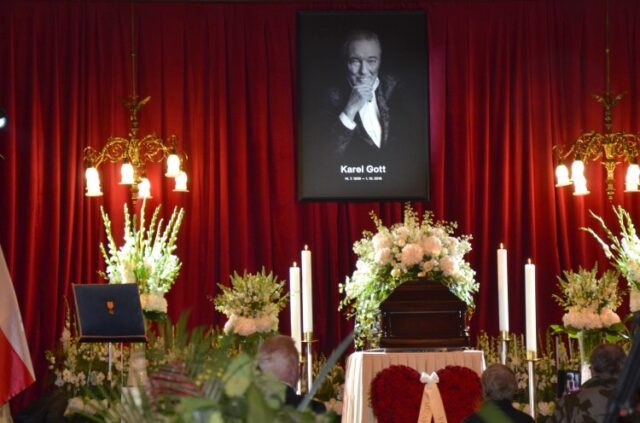 Jeden z posledných koncertov na Slovensku odohral Karel Gott v Ružomberku