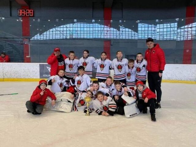 Ružomberskí štvrtáci ovládli hokejový Red Rose Cup
