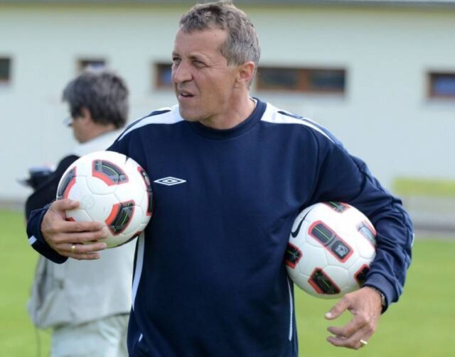 Dnes má bývalý futbalový reprezentant V. Hyravý šesťdesiat