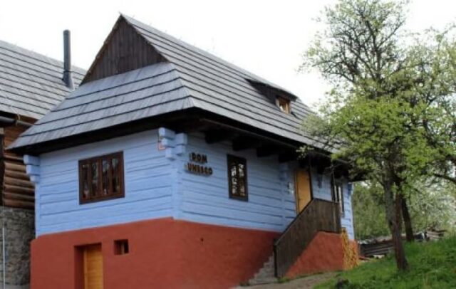 TRADIČNÉ SLOVENSKÉ REMESLO VO VLKOLÍNCI