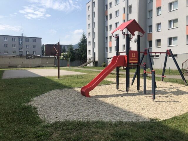 Stav detských ihrísk v Ružomberku sa zlepší
