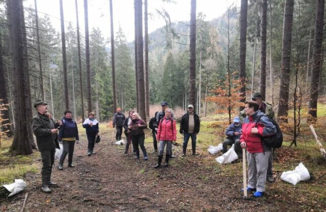 Les nás potrebuje, príďte mu pomôcť