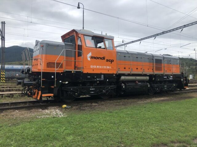 Mondi SCP zakúpilo novú posunovaciu lokomotívu
