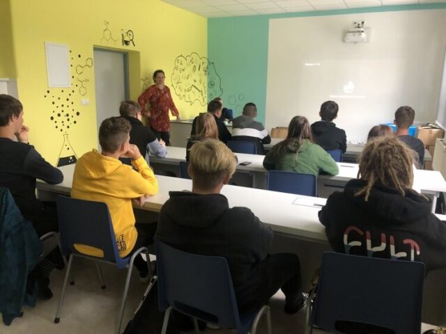 V réžii ružomberských papierní otvorili nový študijný odbor chemik operátor