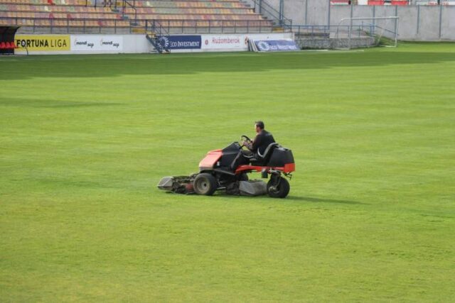 V pondelok si futbalisti zase dajú stretko na štadióne
