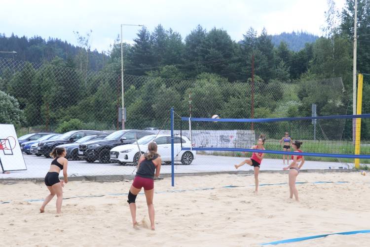 Hlavný beachový program na Klačne skončil, ale rekreačný mód pokračuje