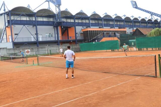 Cez víkend tenisový Guláš Ópeň