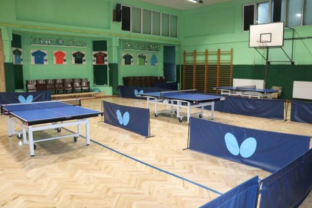 Dva podniky celuloidovej loptičky