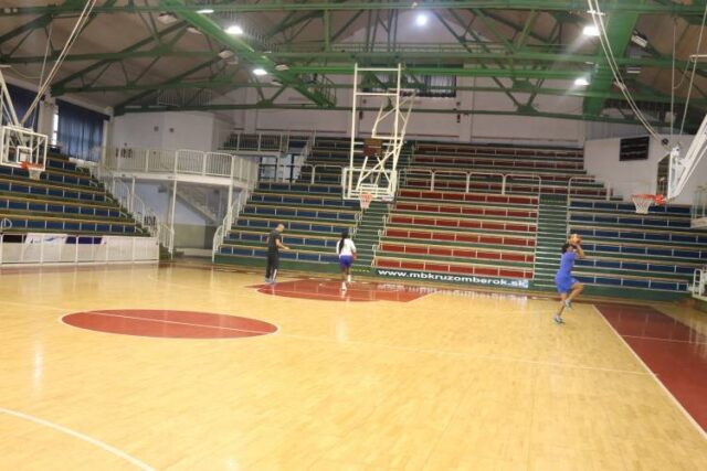 O štyri dni Ruža a Čajky odpália play-off o republikové zlato