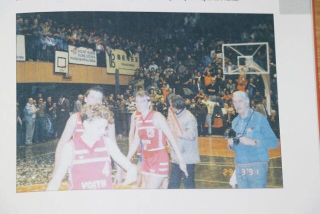 Na cestu z Prahy im svietili len zlaté kovy