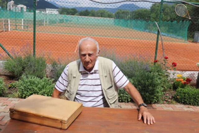 Najprv úctyhodné narodky a potom čestný člen SVF