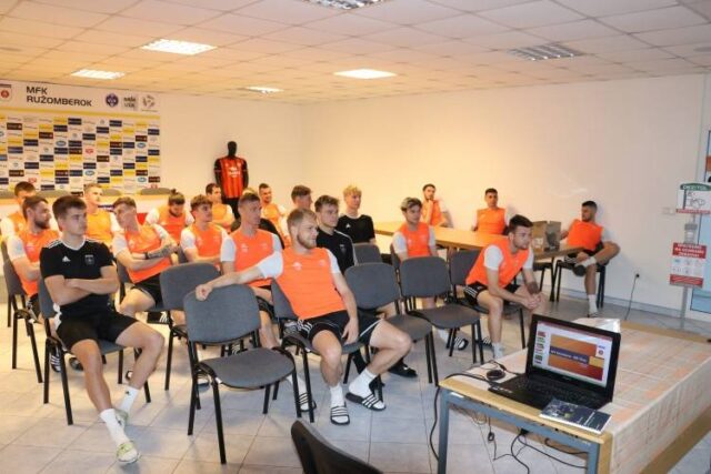 Dnes pod Čebraťom: Ružomberok - Žilina