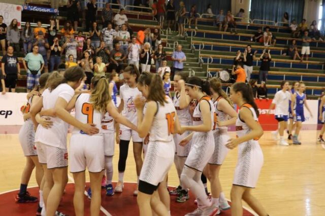 Už začínajú aj mládežnícke tímy Ruže