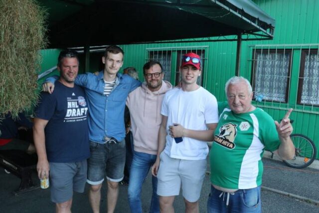 Na Slovnaft Cupe v Liptovskej Teplej bol aj hokejista Š. Nemec