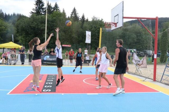 Madajov memoriál v Californii ovládli Beťkovci pred Surového partiou