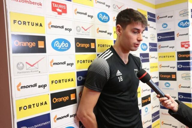 Návraty hráčov po trampotách s kolenami