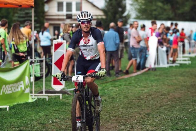 Horský cyklista K. Jánošík zlatý a strieborný na domácom šampionáte