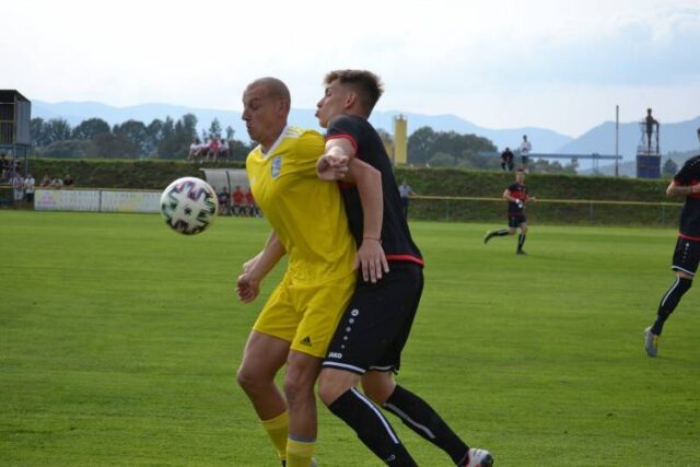 Bešeňovci si proti Komárnu nezahrajú