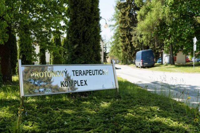 Vo vojenskej nemocnici sa zaoberali problematikou protónového centra