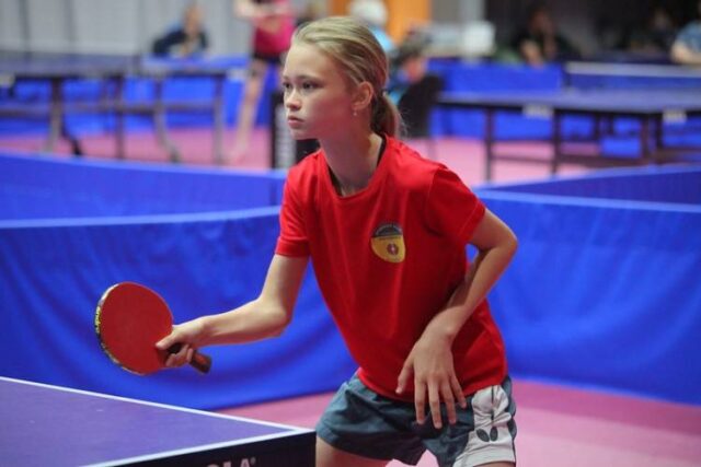 Na pódiu H. Holubčík a C. Korf